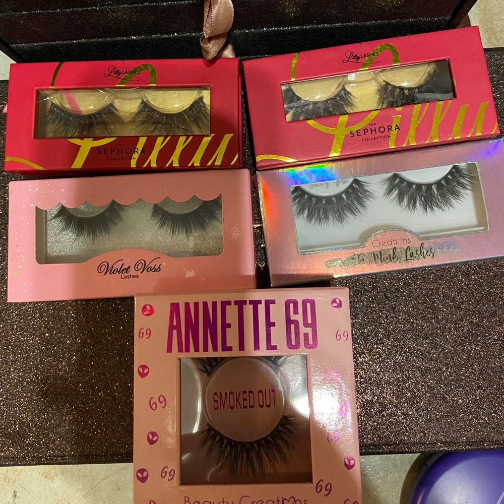 False lashes bundle